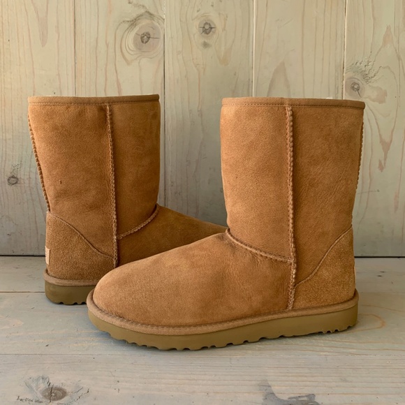 UGG CLASSIC SHORT 2 CHESTNUT WOMENS BOOTS US 10 NEW - Picture 2 of 6